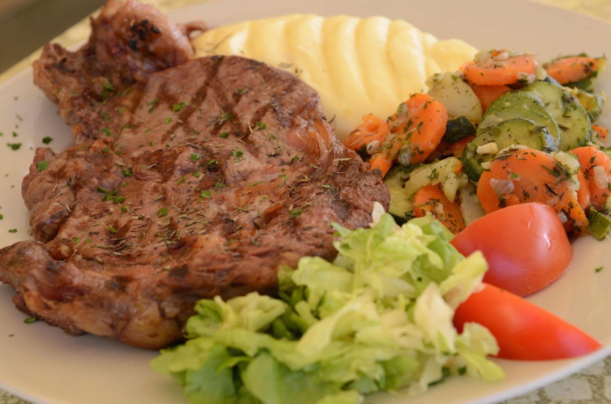 Cit'Hotel Restaurant Du Bowling De مييو المظهر الخارجي الصورة